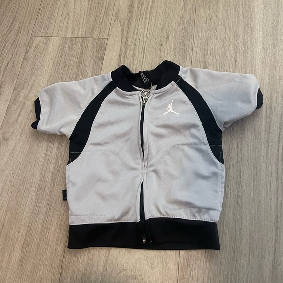 Jordan - Picture 1 of 3